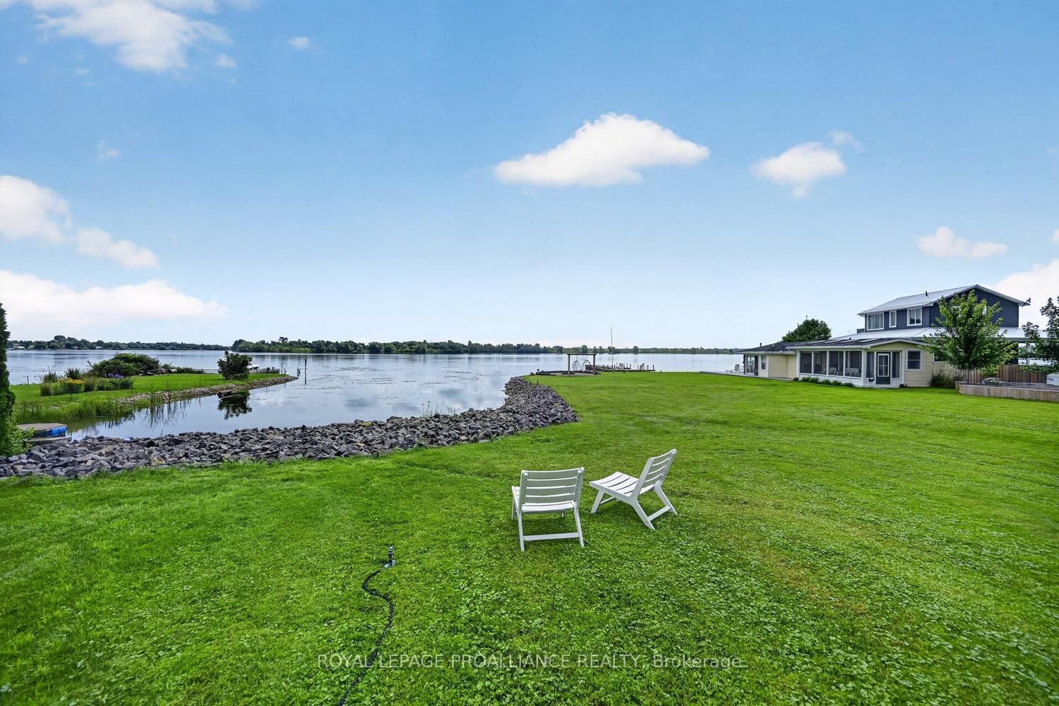 1637 County Rd 2 Road • Edwardsburgh/Cardinal, ON photo 36