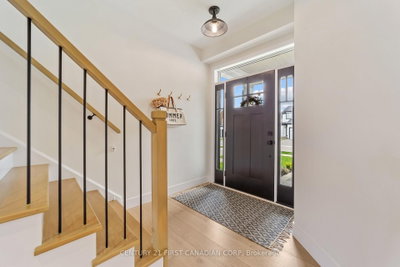 3029 Heardcreek Trail • London North, ON photo 4