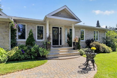 752 Corkery Road • Carp, ON photo 2