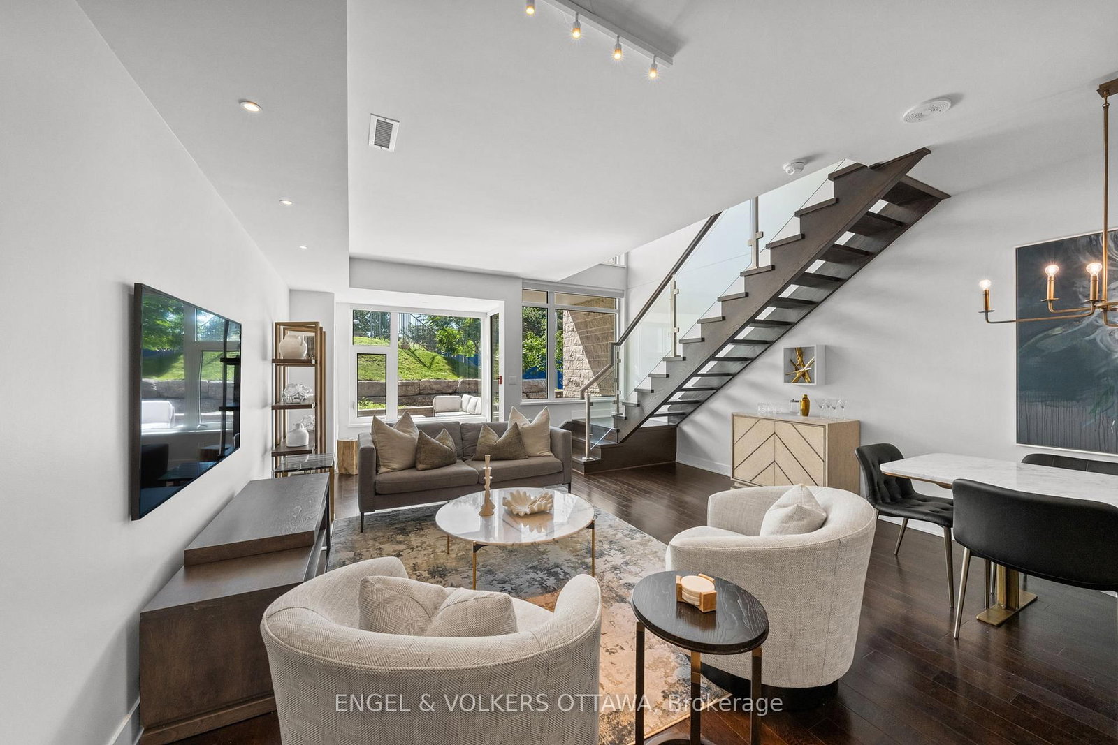 1035 Bank Street • #110 • Ottawa, ON photo 18