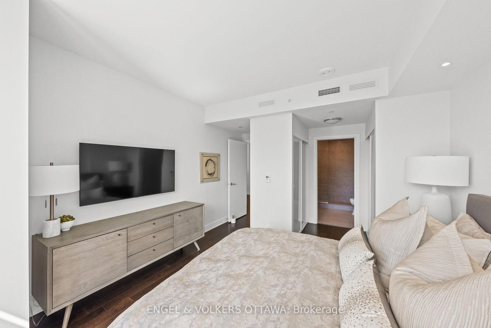 1035 Bank Street • #110 • Ottawa, ON photo 28