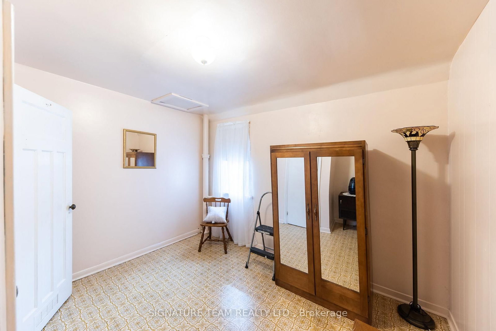259 Peter Street • Pembroke, ON photo 28