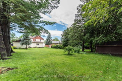 259 Peter Street • Pembroke, ON photo 8