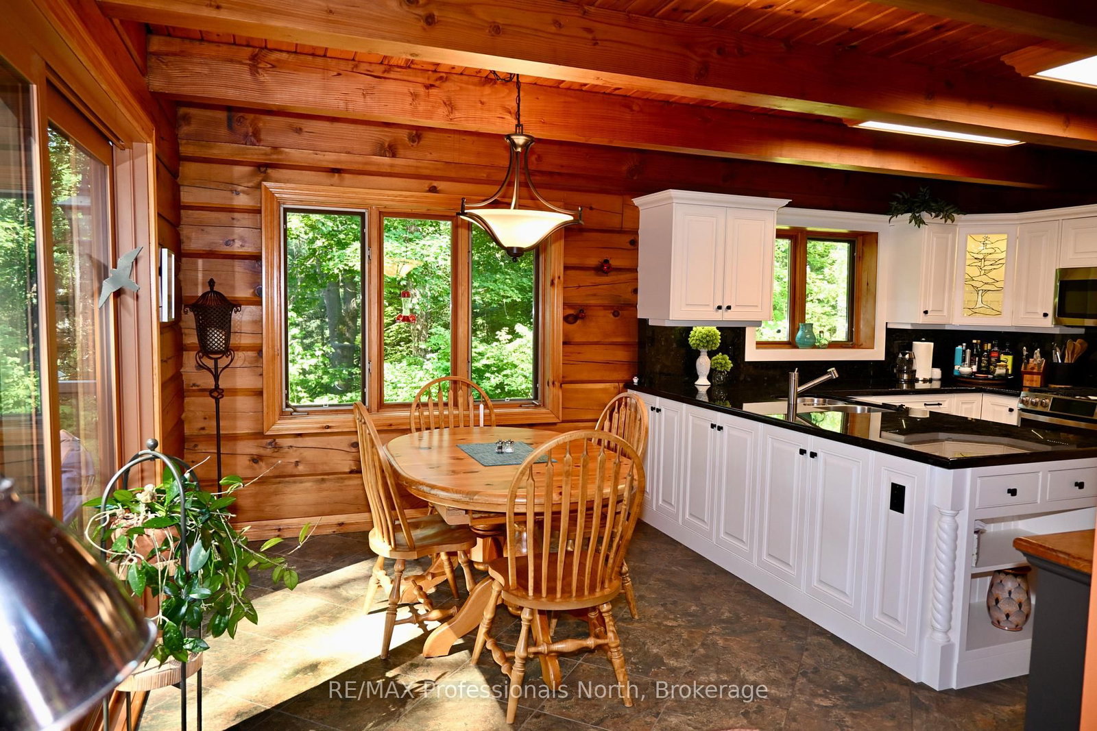 242 Deer Lake Road • Huntsville, ON photo 17