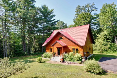 242 Deer Lake Road • Huntsville, ON photo 2