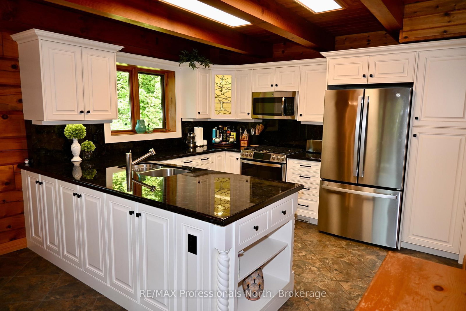 242 Deer Lake Road • Huntsville, ON photo 20