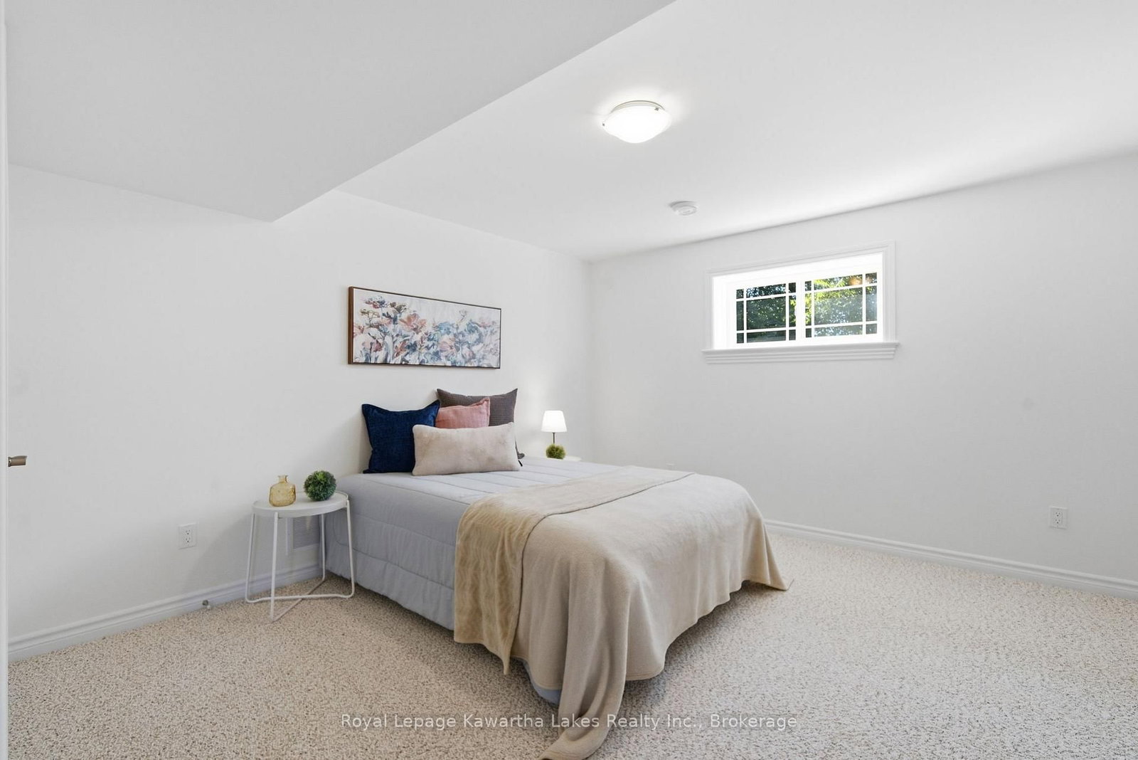 25 Barron Boulevard • Kawartha Lakes, ON photo 23