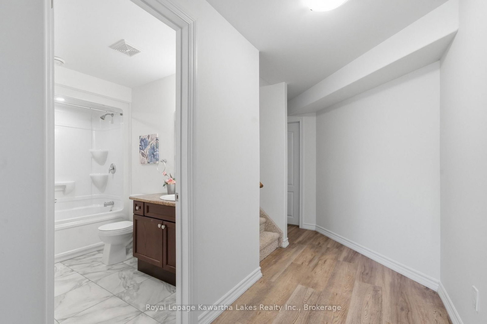 25 Barron Boulevard • Kawartha Lakes, ON photo 27