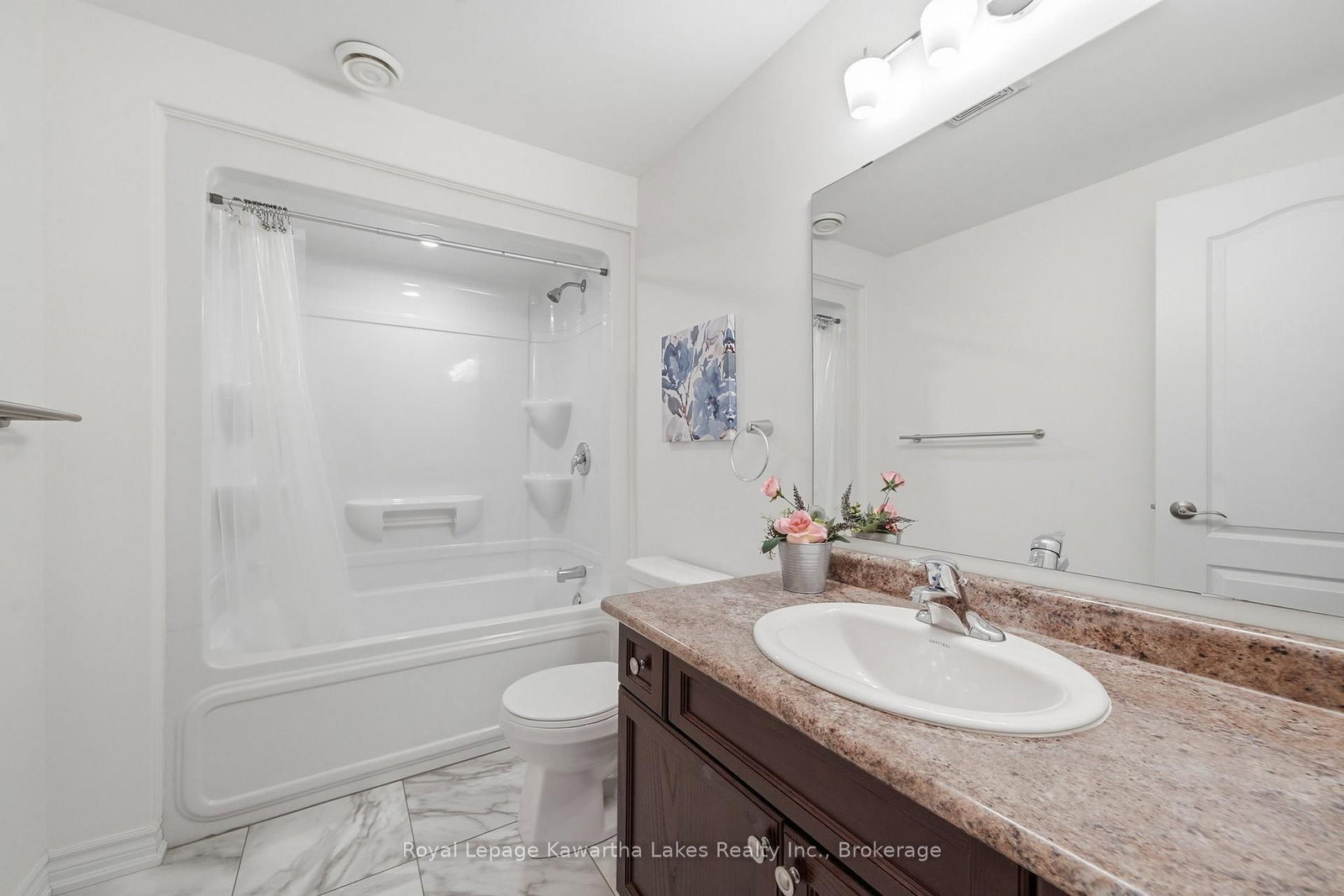 25 Barron Boulevard • Kawartha Lakes, ON photo 28