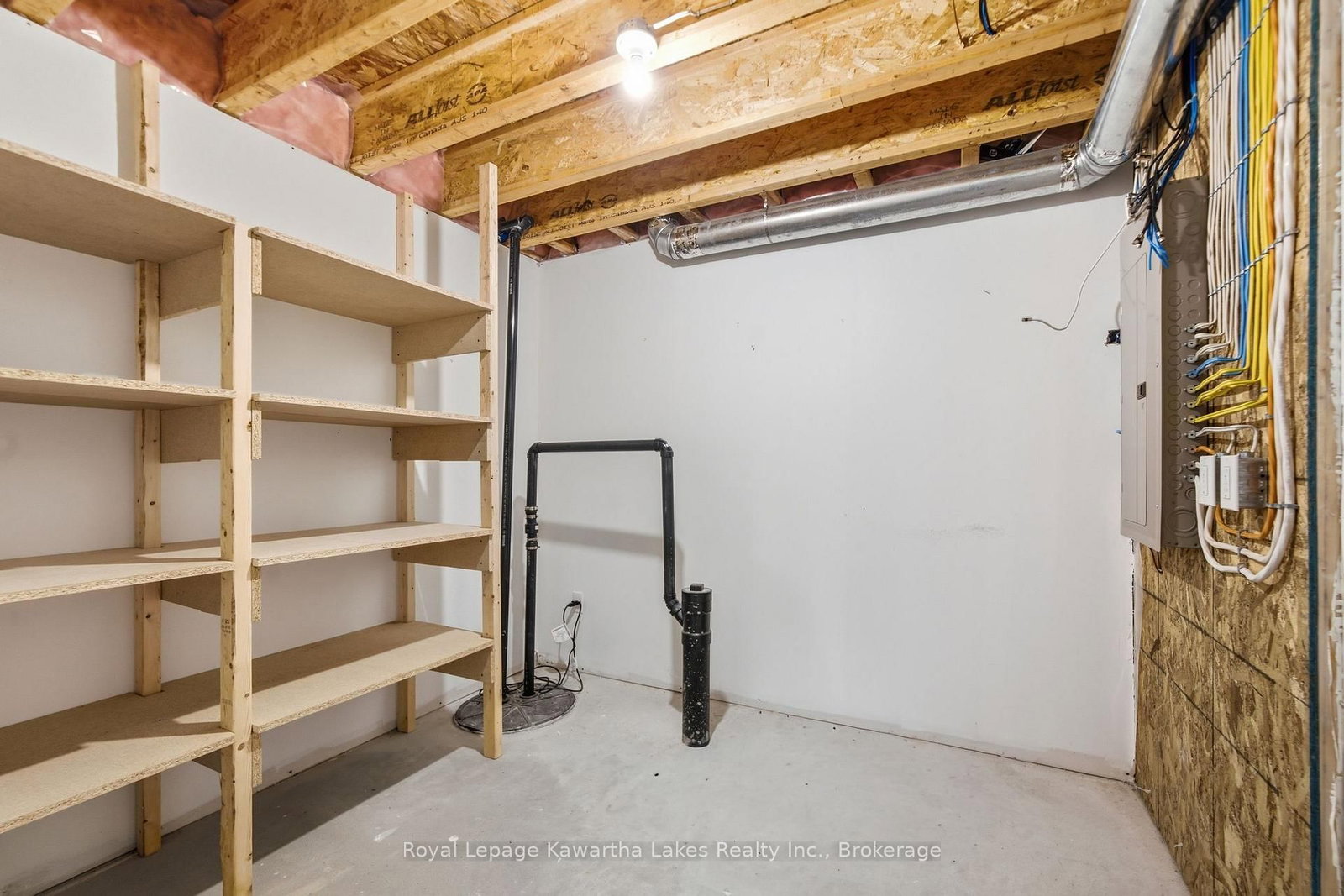 25 Barron Boulevard • Kawartha Lakes, ON photo 42