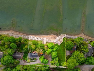 5284 Cliff Road • Lambton Shores, ON photo 3