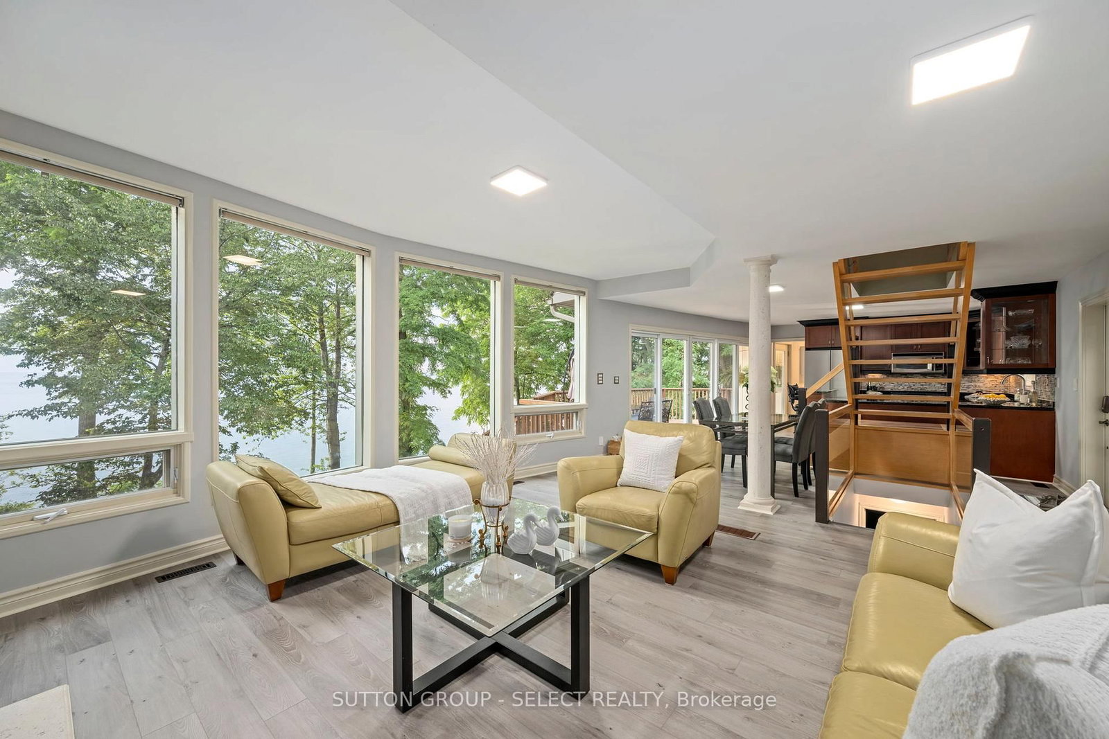 5284 Cliff Road • Lambton Shores, ON photo 7