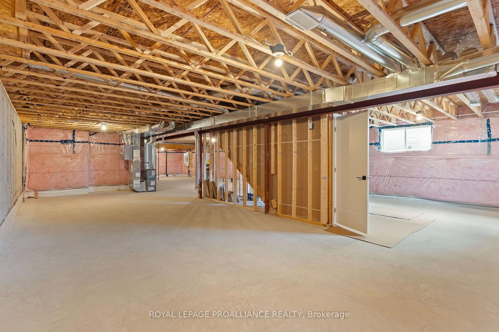 1051 Moore Street • Brockville, ON photo 39