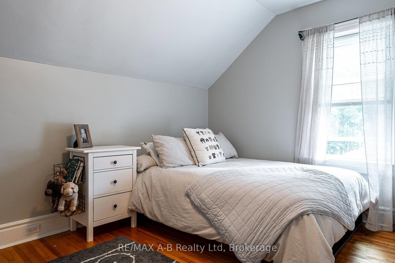 104 Ontario Street S • St. Marys, ON photo 32
