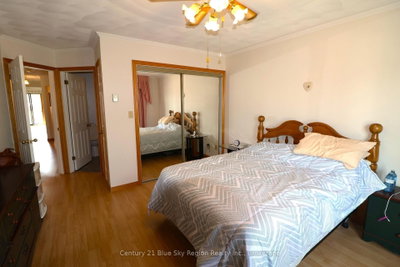 877 O'Brien Street • North Bay, ON photo 8