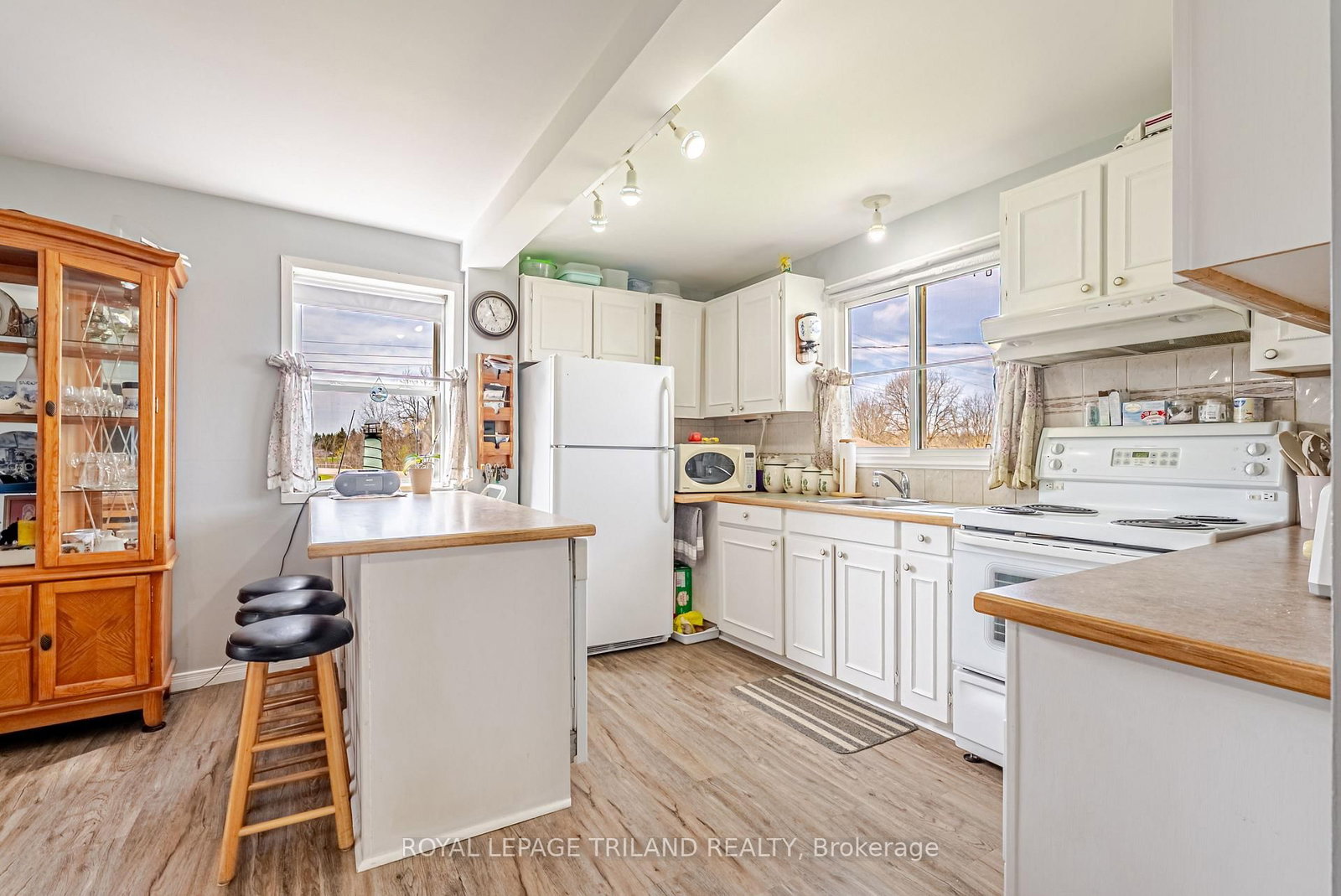 11518 Belmont Road • Central Elgin, ON photo 17