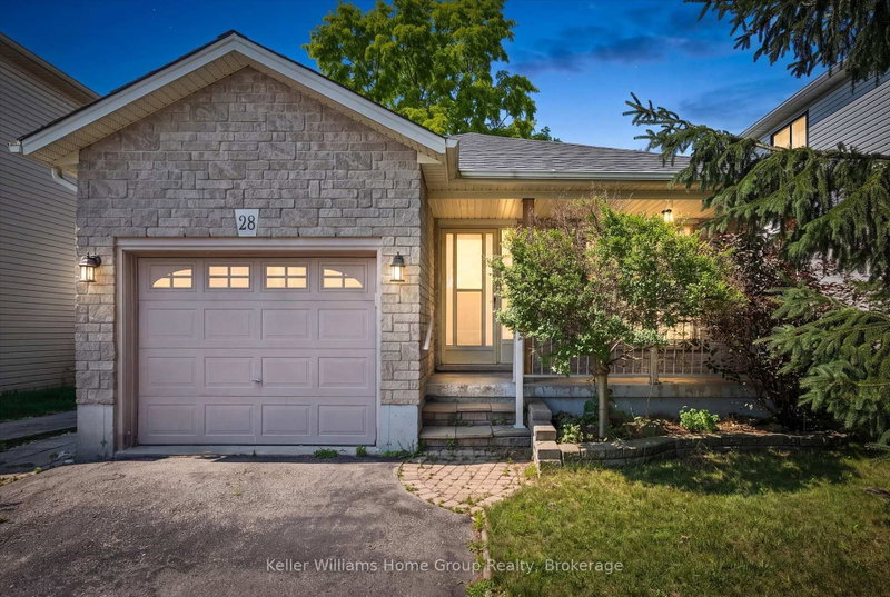 28 Peglar Crescent