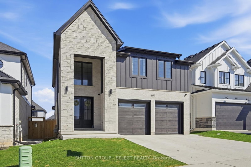 1886 Fountain Grass Drive