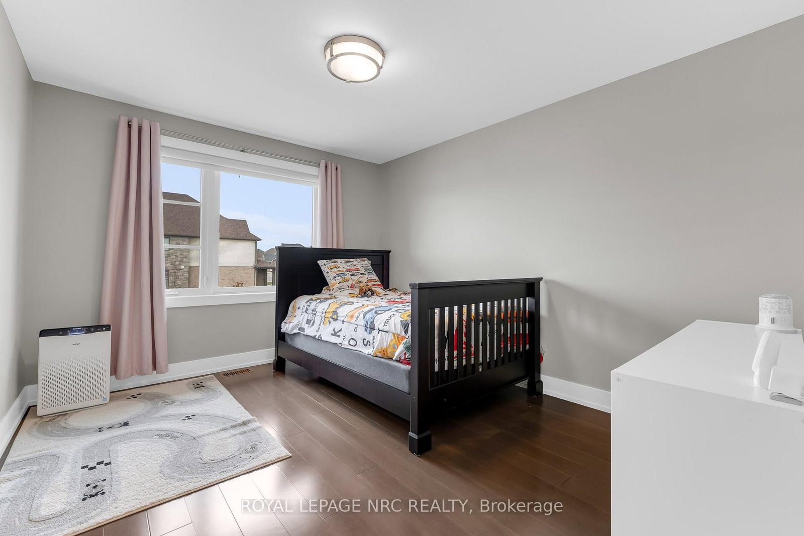 80 Days Avenue • Thorold, ON photo 41