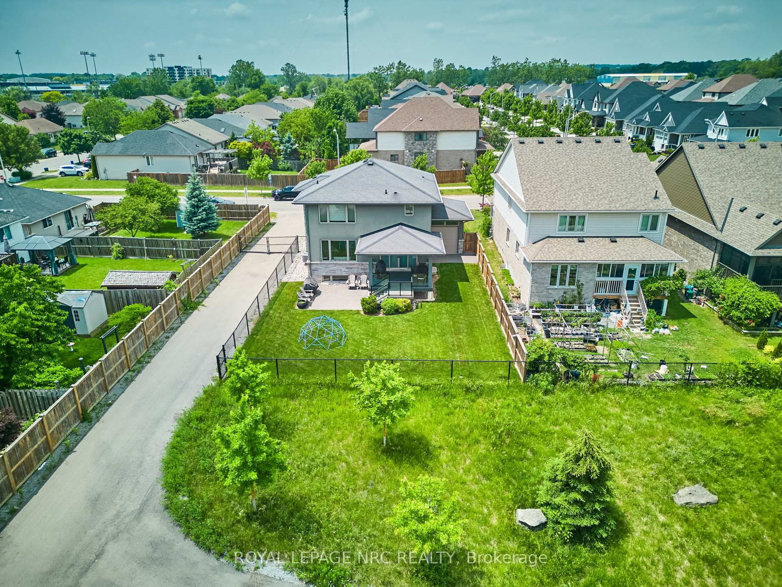 80 Days Avenue • Thorold, ON photo 49