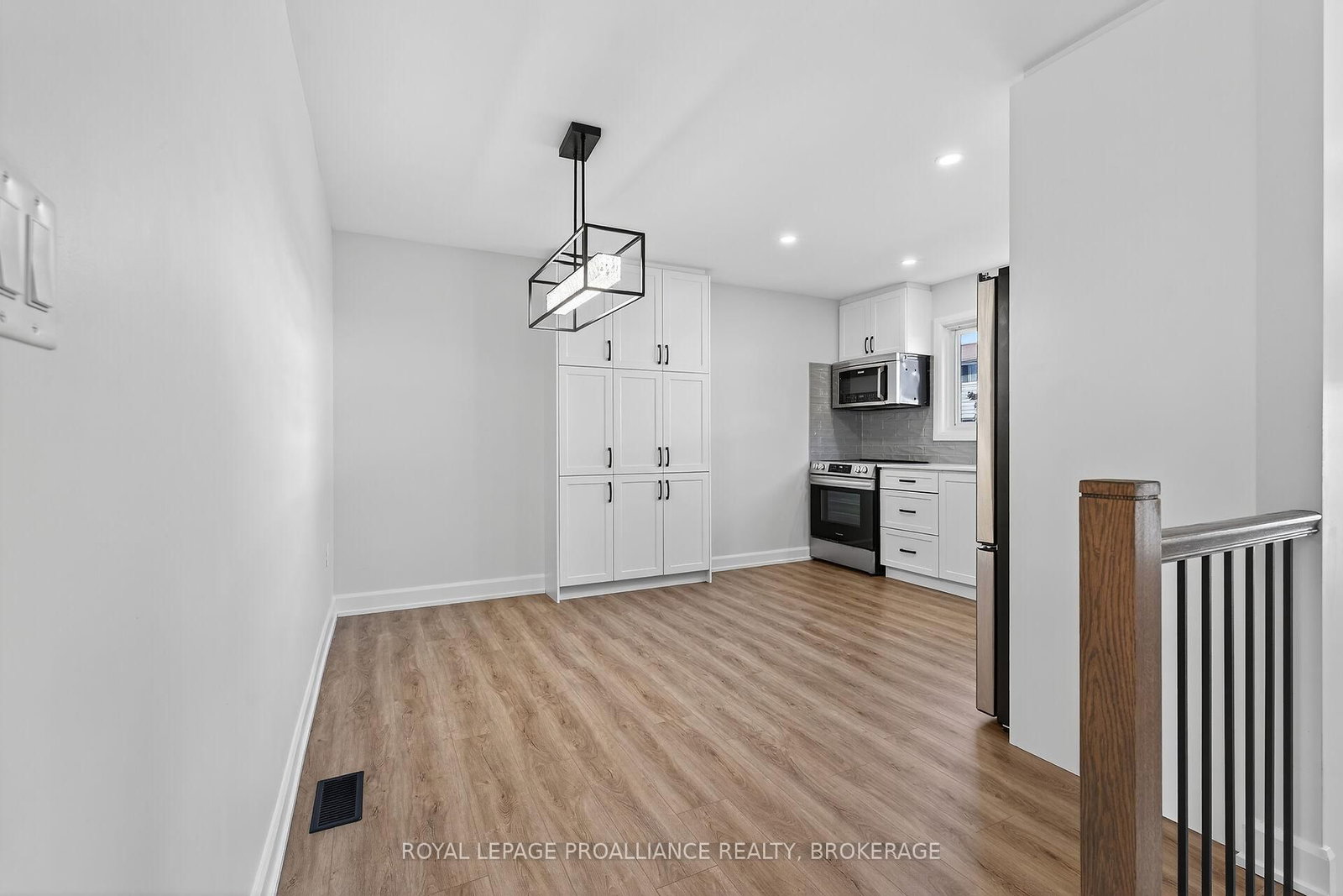 957 Oakview Avenue • Kingston, ON photo 10