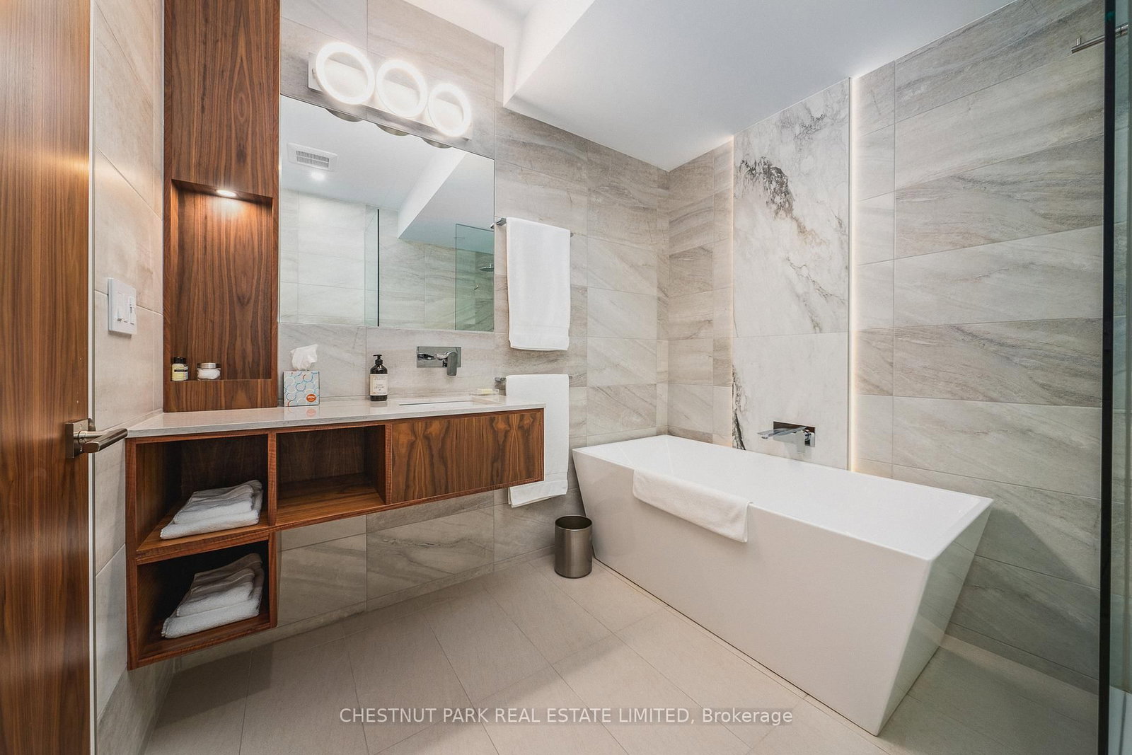 1641 County Road 13 • Prince Edward County, ON photo 28