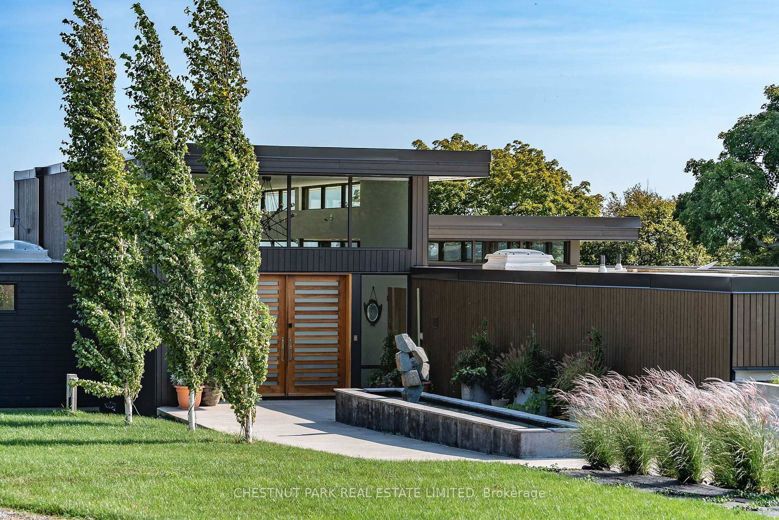 1641 County Road 13 • Prince Edward County, ON photo 3