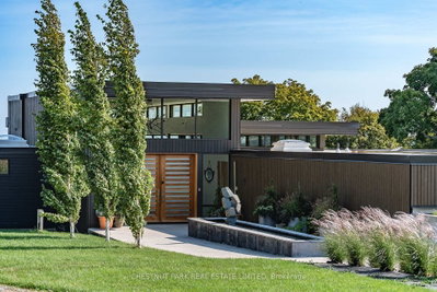 1641 County Road 13 • Prince Edward County, ON photo 3