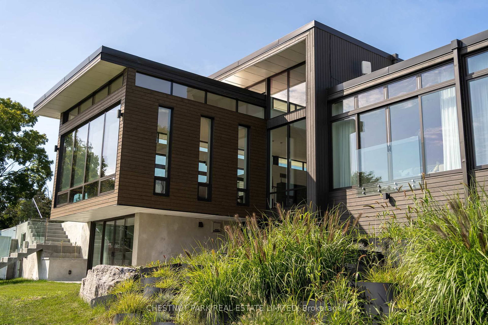 1641 County Road 13 • Prince Edward County, ON photo 5