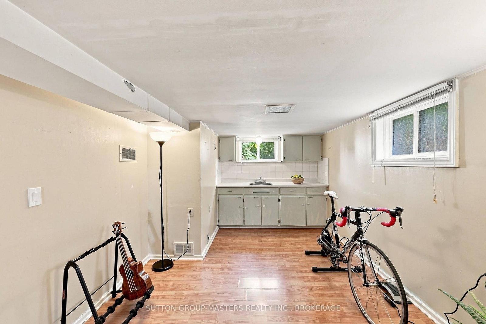 443 College Street • Kingston, ON photo 31