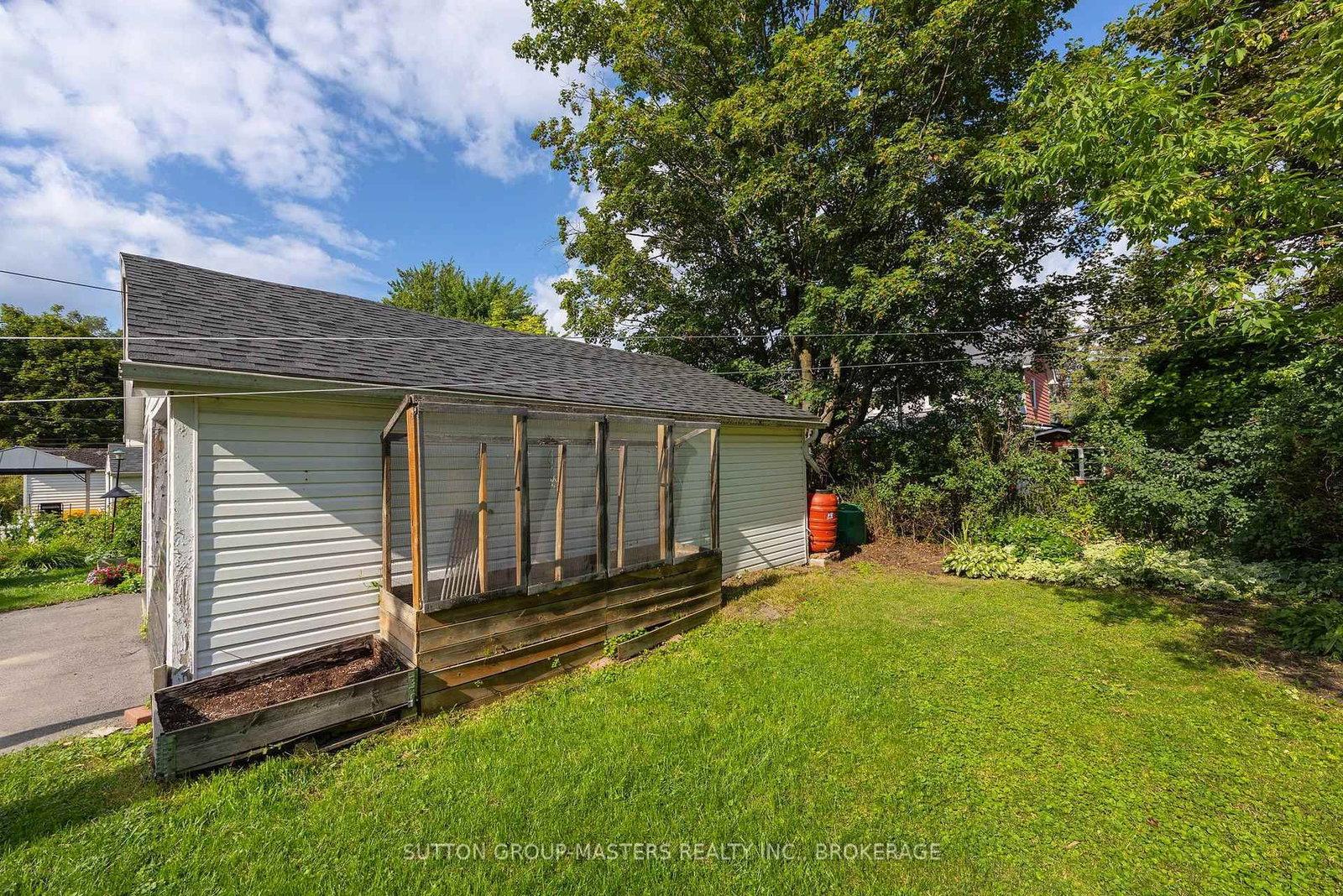 443 College Street • Kingston, ON photo 44