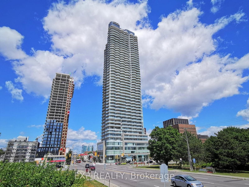 2005 - 805 Carling Avenue