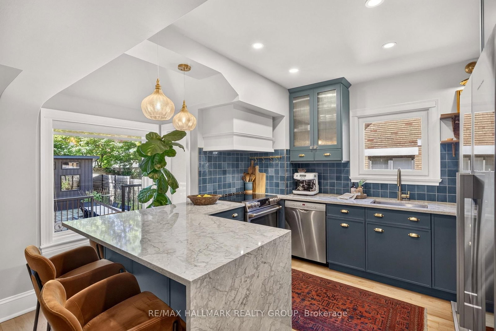 406 Huron Avenue S • Ottawa, ON photo 10