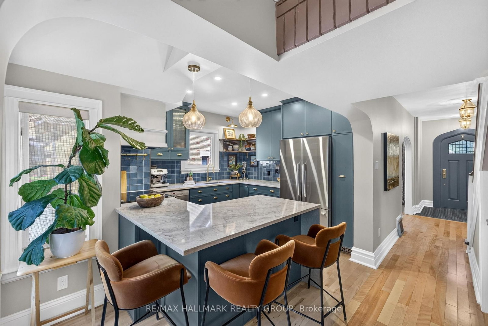 406 Huron Avenue S • Ottawa, ON photo 11