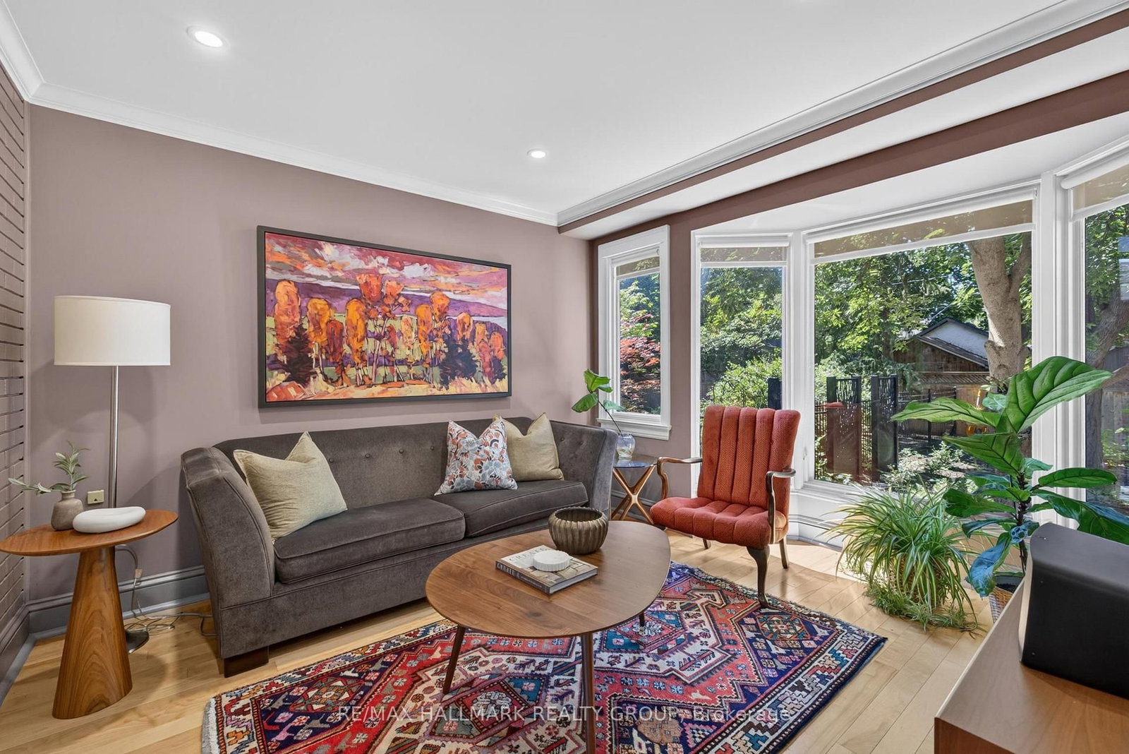406 Huron Avenue S • Ottawa, ON photo 14