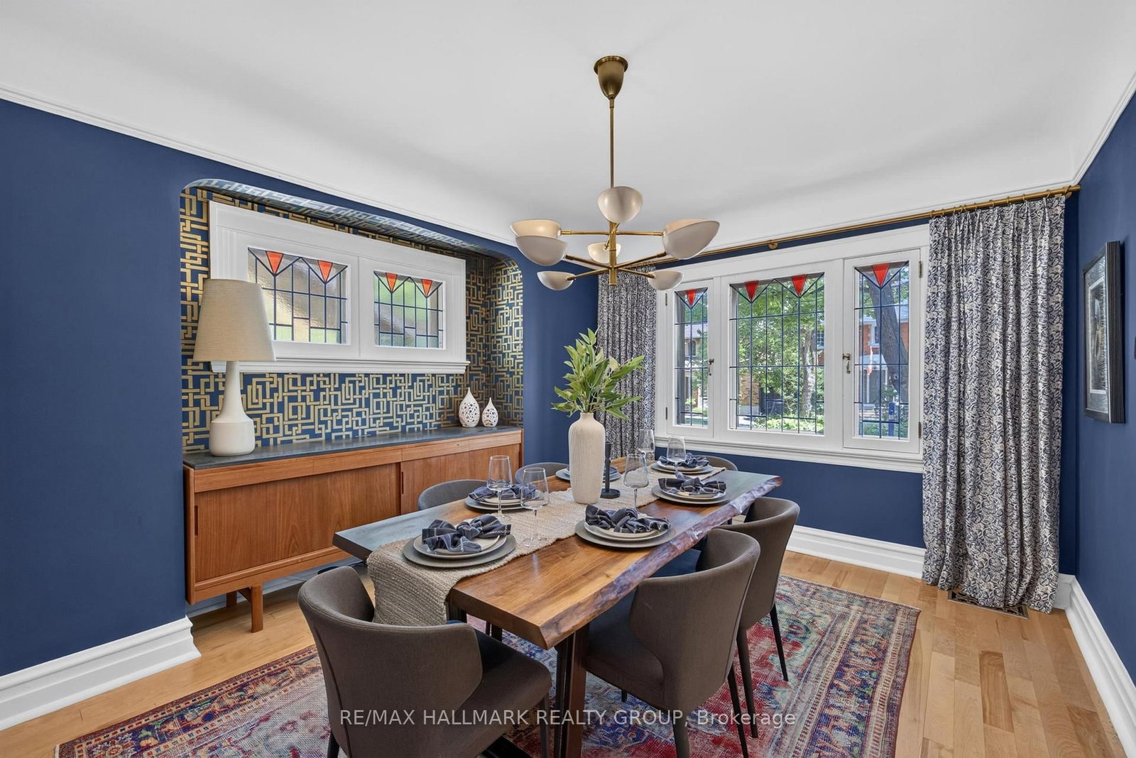 406 Huron Avenue S • Ottawa, ON photo 8