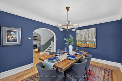 406 Huron Avenue S • Ottawa, ON photo 9