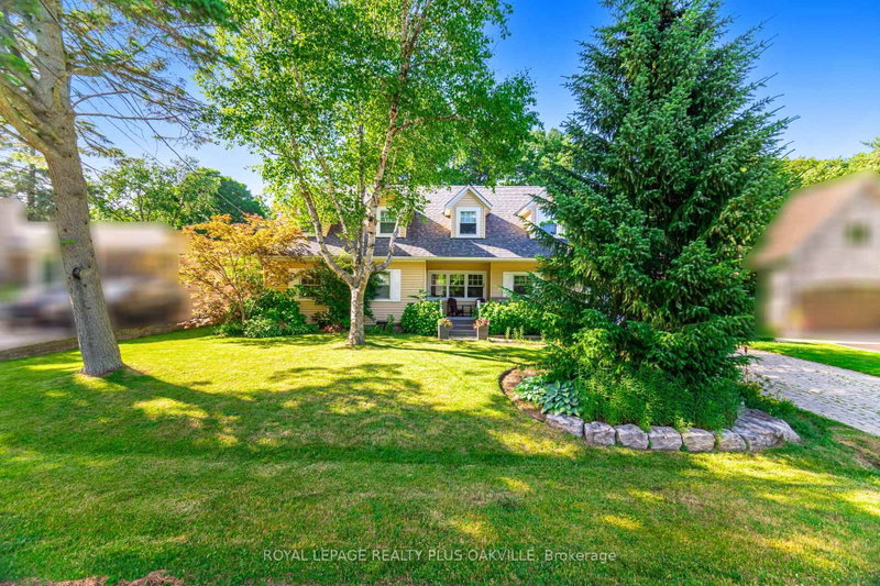 43 Ravina Crescent