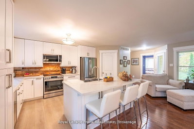 25 Lakeland Avenue • Trent Lakes, ON photo 9