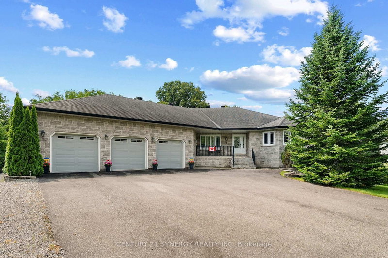 21 Holly Drive