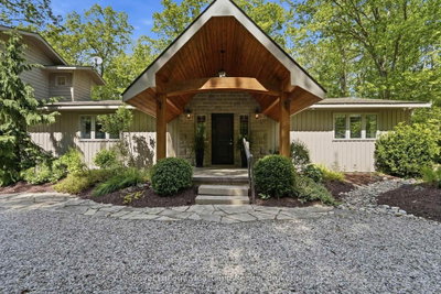 10308 BEACH O' PINES Road • Lambton Shores, ON photo 3