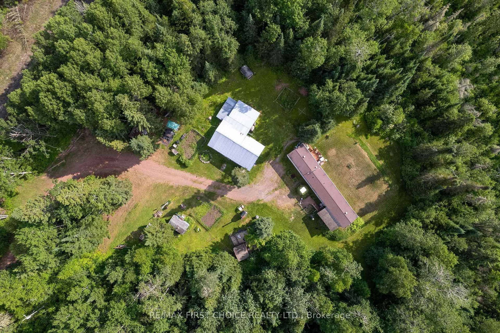 200 Captain Road • Thunder Bay Remote Area, ON photo 1