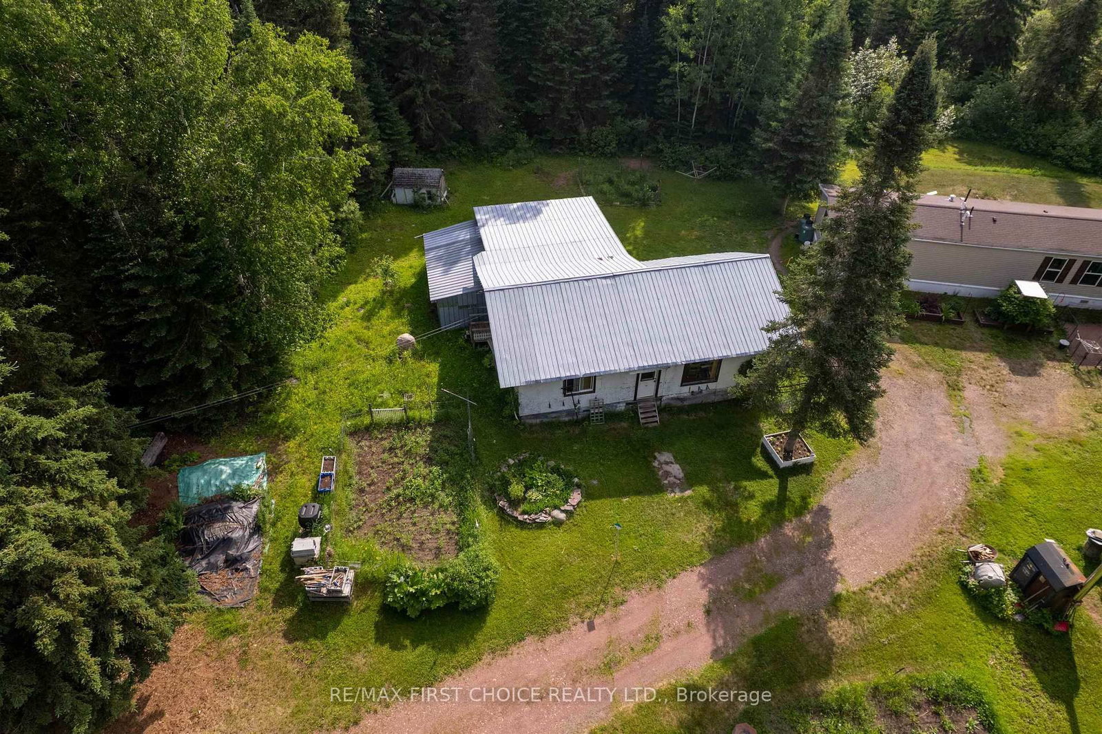 200 Captain Road • Thunder Bay Remote Area, ON photo 37
