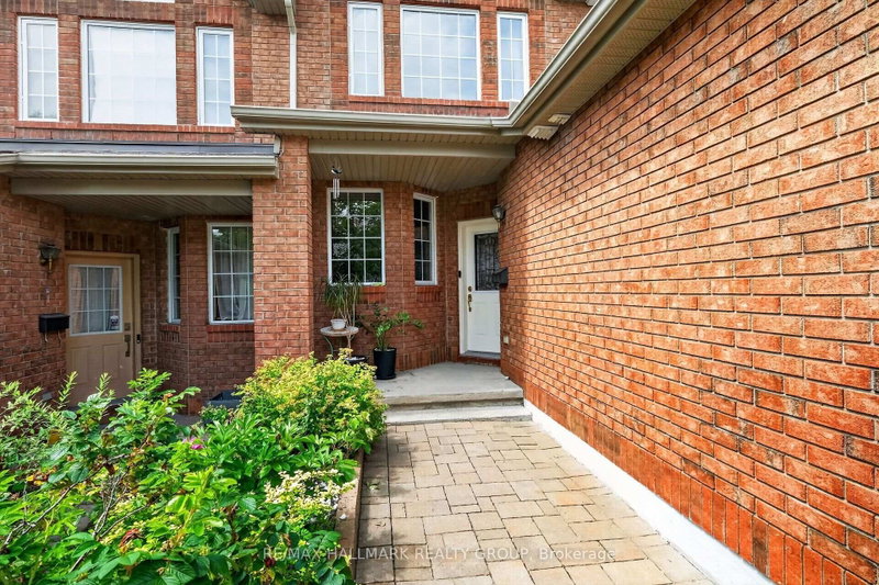 174 Carwood Circle W