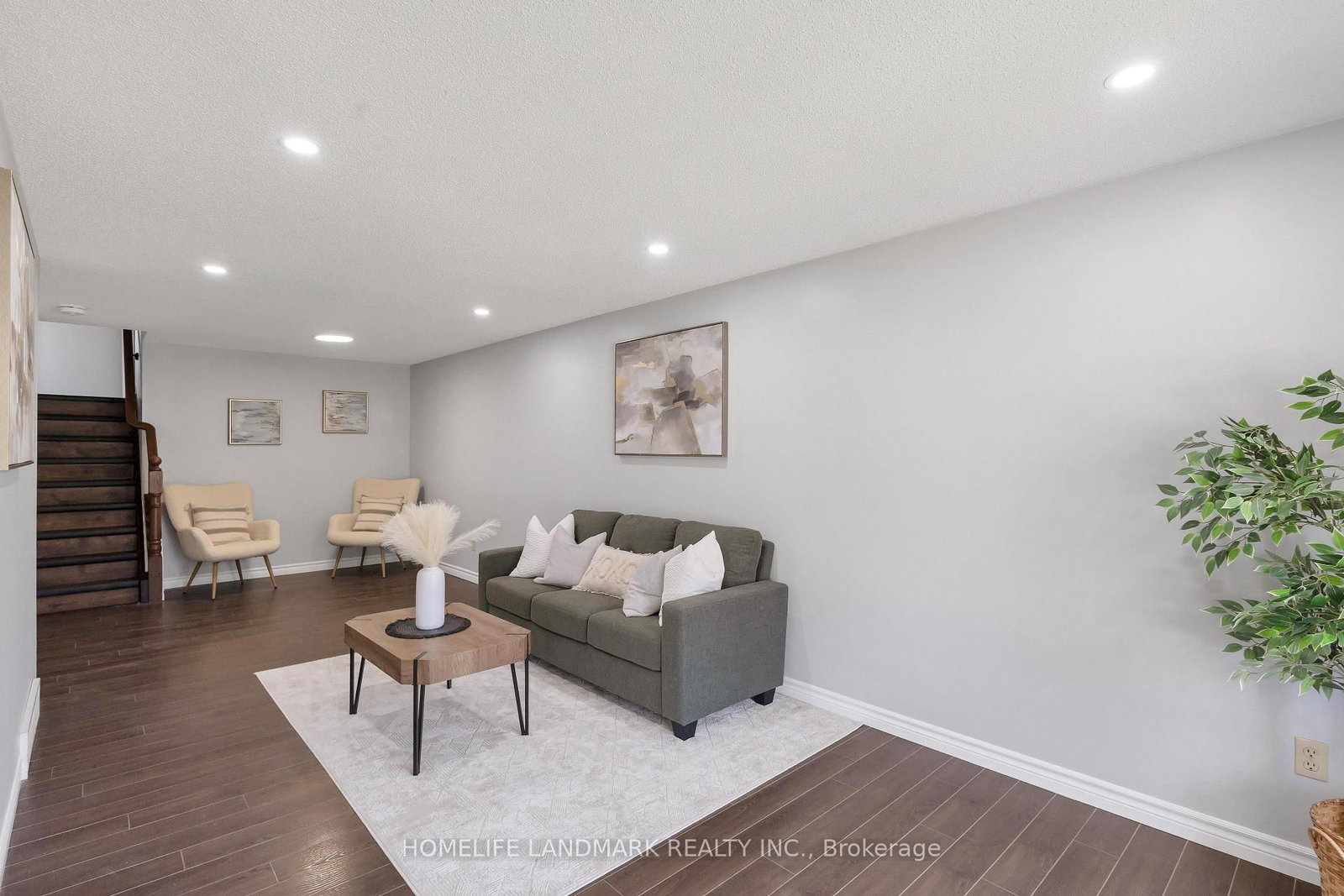 111 OPRINGTON Court • Kitchener, ON photo 10