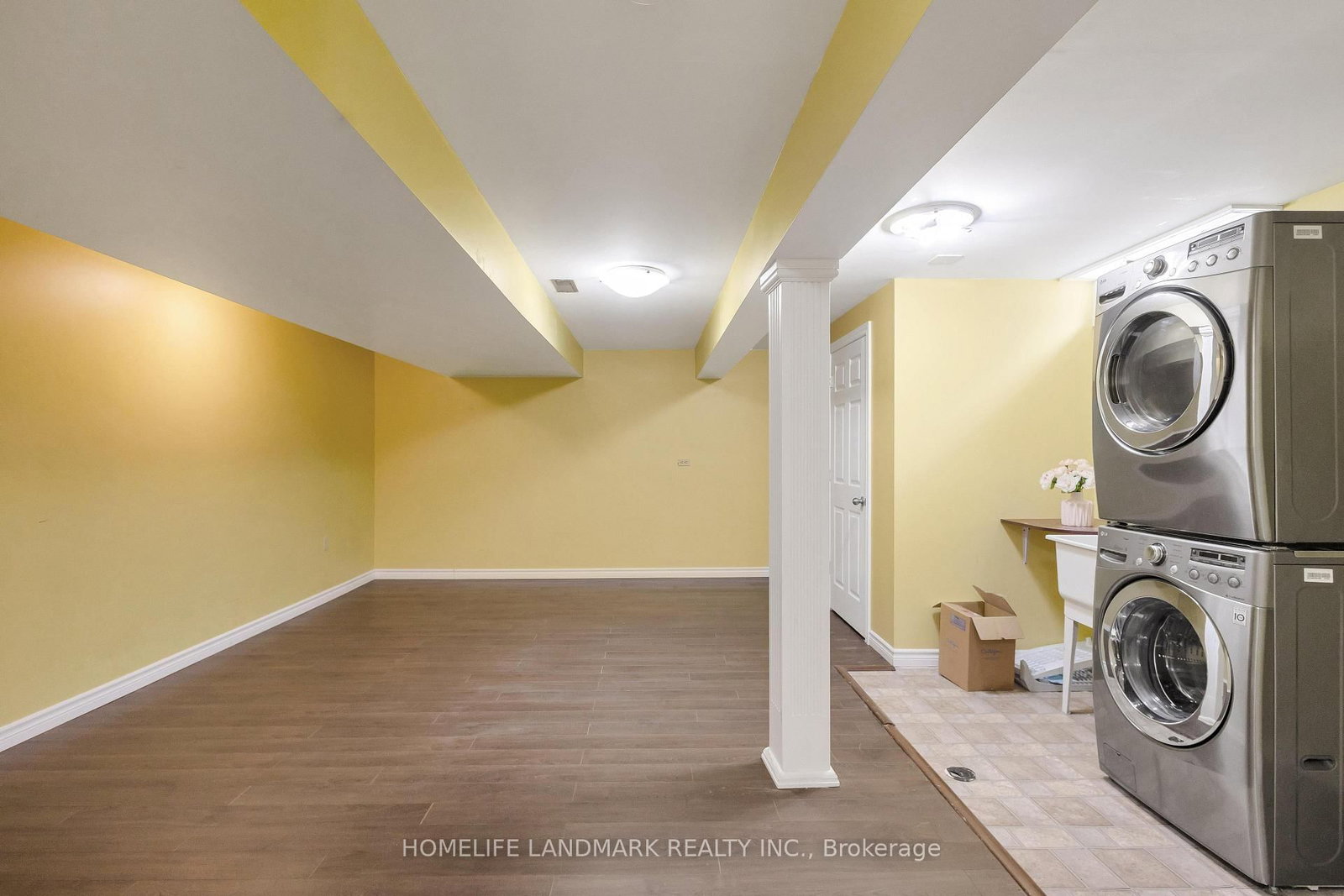 111 OPRINGTON Court • Kitchener, ON photo 23