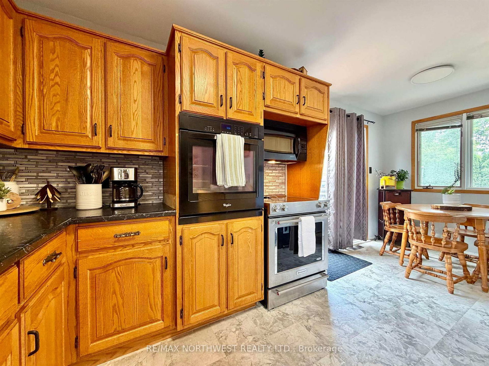 301 Butler Avenue • Fort Frances, ON photo 11