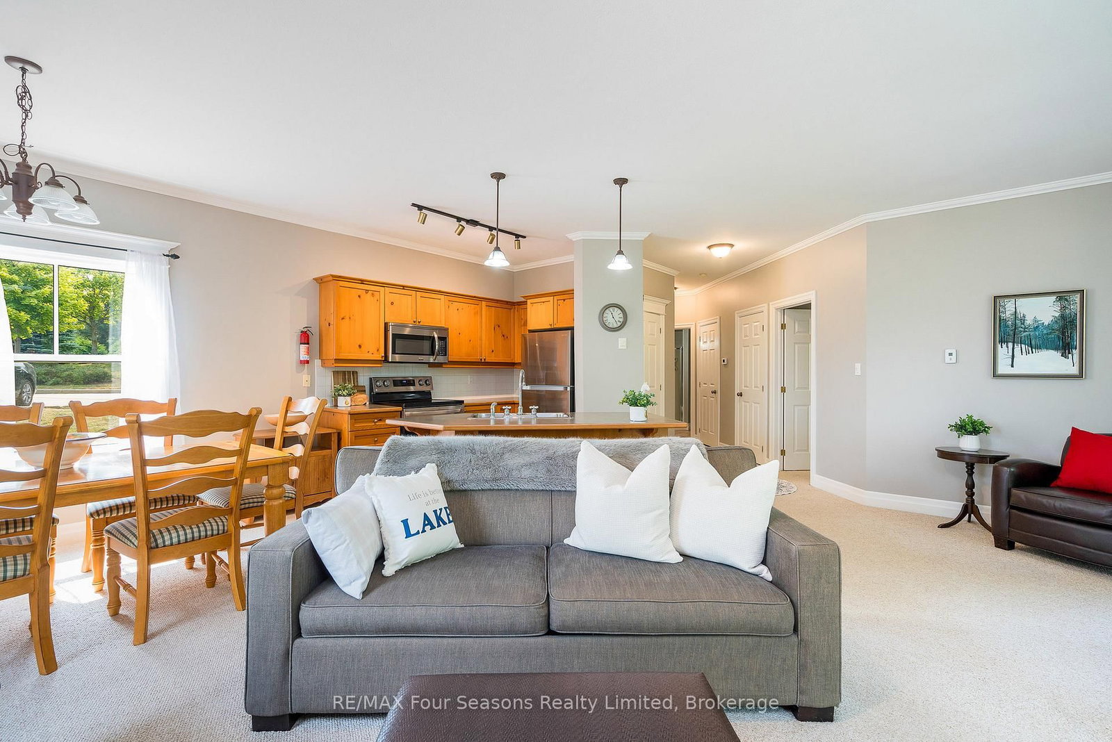 184 Snowbridge Way • #114 • Blue Mountains, ON photo 11