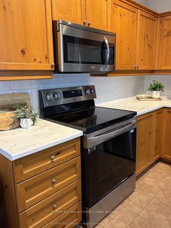184 Snowbridge Way • #114 • Blue Mountains, ON photo 8