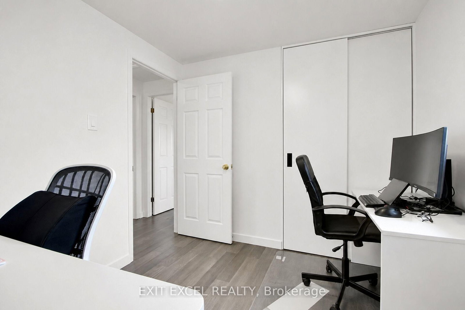 25 Uxbridge Crescent • Ottawa, ON photo 24